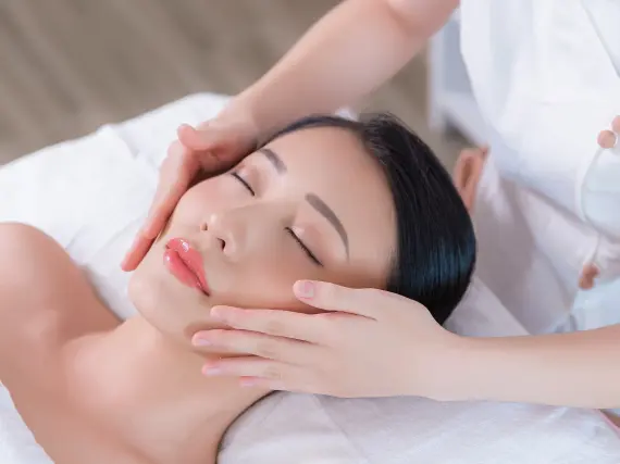 Ủ dưỡng l&agrave;n da